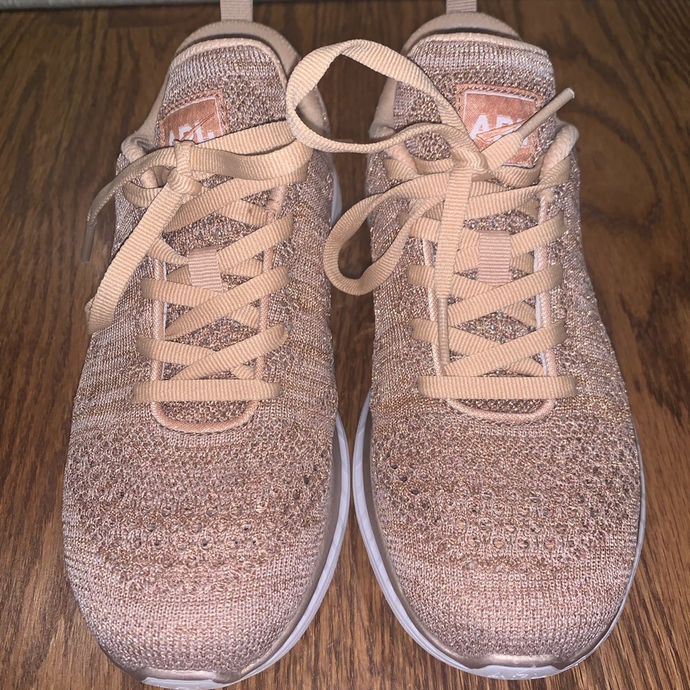 APL TechLoom Pro Knit Running Shoe